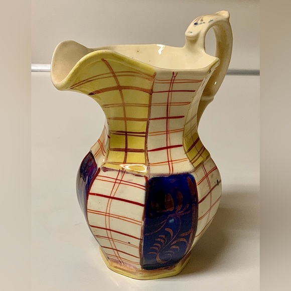 19th Century Gaudy Welsh Unrecorded Plaid Grid Pattern Jug Handled Pitcher - Picture 4 of 16